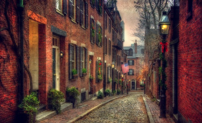 Acorn Street, Boston, Massachusetts, USA