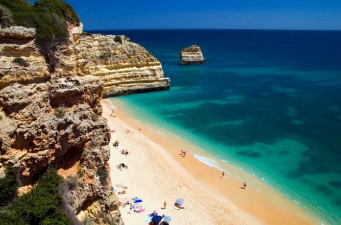 Praia Du Marinha, Portugal