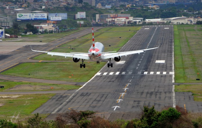 Toncontin International Airport, Honduras